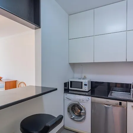 Flh Balcony With Sea View Apartmán *